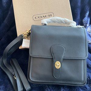VINTAGE COACH BLACK STATION WOMENS BAG (J23-5130)